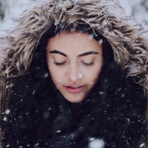 Meet your Posher, Esther